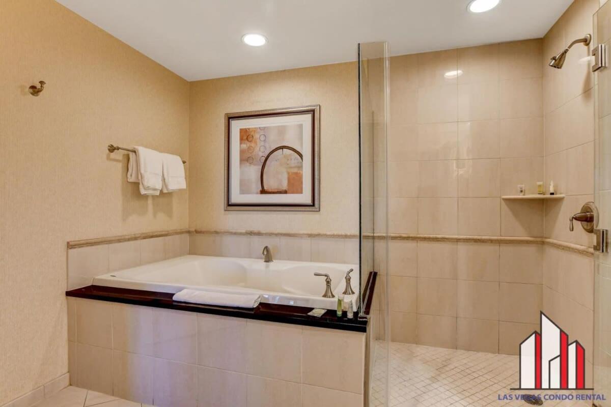 Mgm Signature-23-719 Strip View Jacuzzi Studio Las Vegas Eksteriør billede