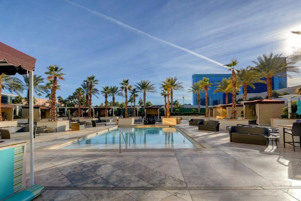 Mgm Signature-23-719 Strip View Jacuzzi Studio Las Vegas Eksteriør billede