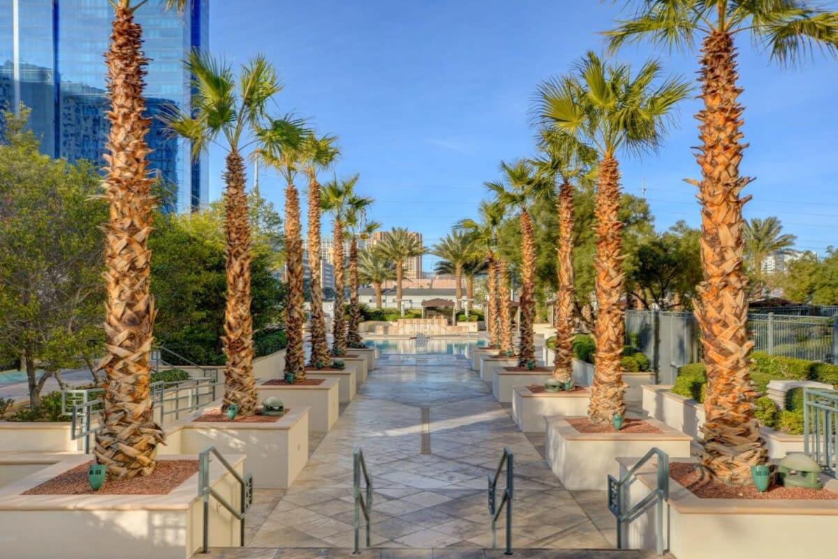 Mgm Signature-23-719 Strip View Jacuzzi Studio Las Vegas Eksteriør billede